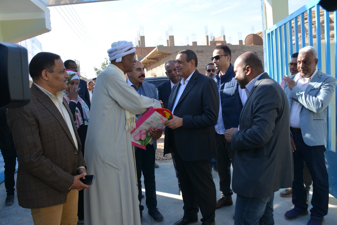 وزير التنمية المحلية 