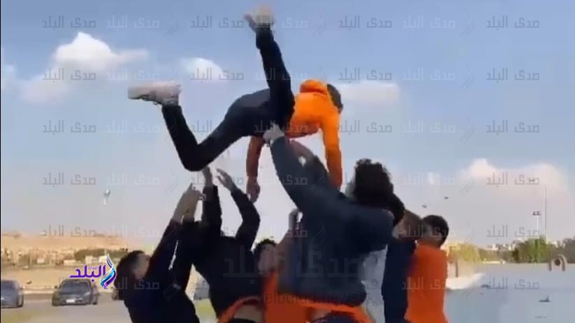 تحديات تيك توك