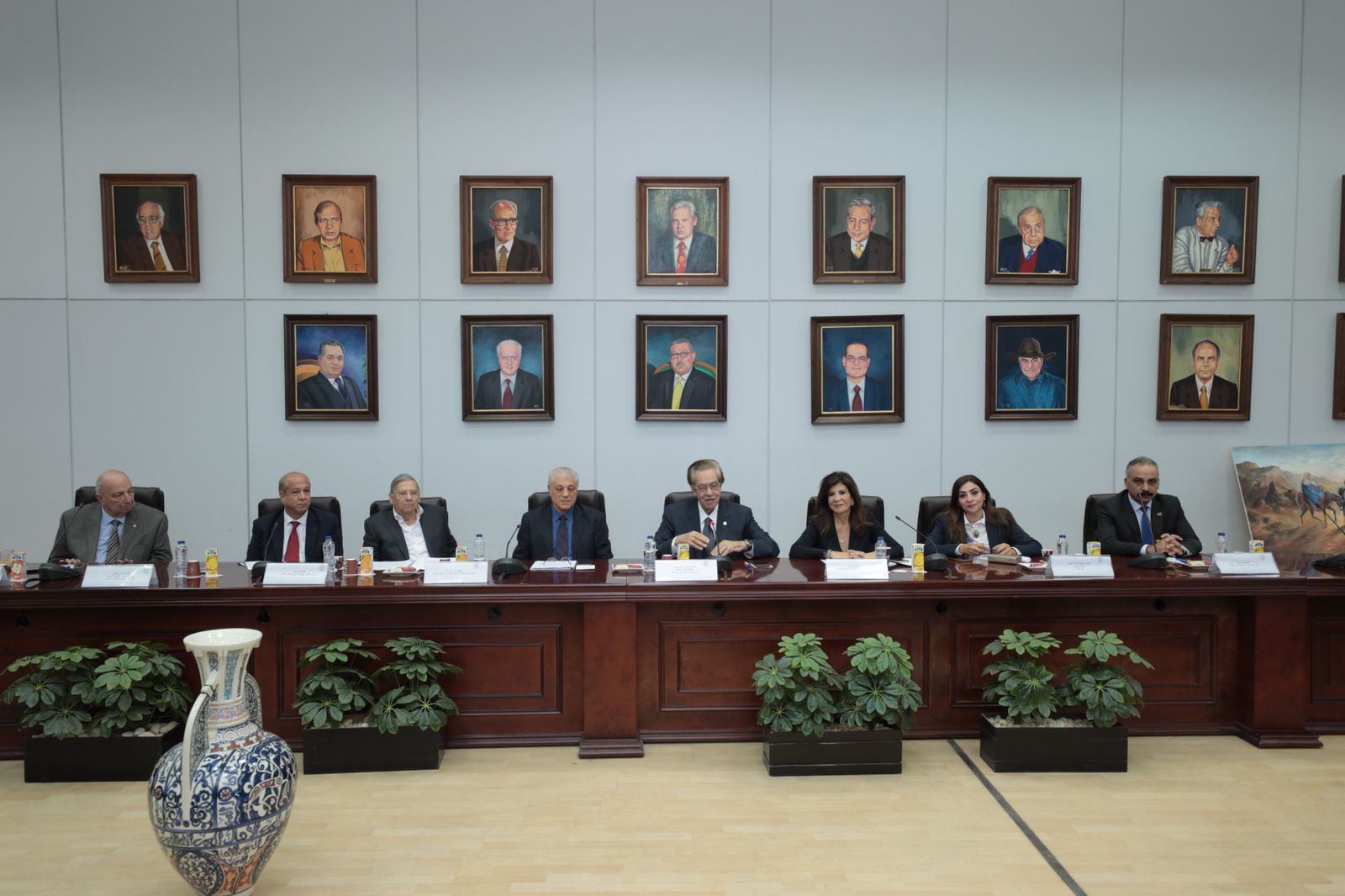 وزير السياحة والآثار 