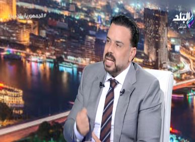  محمد السيد مجاهد ، أحد المشاركين في محور فخري أبو ذكري