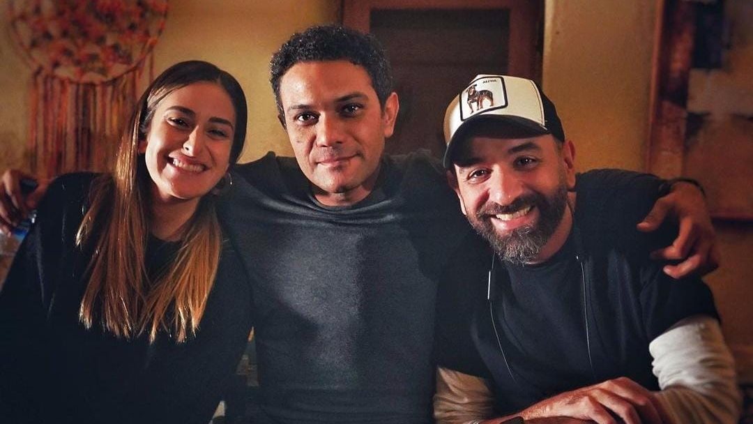 عمرو مع آسر وأمينة 