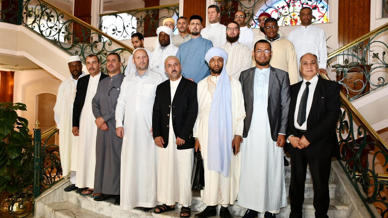 ائمة الجزائر