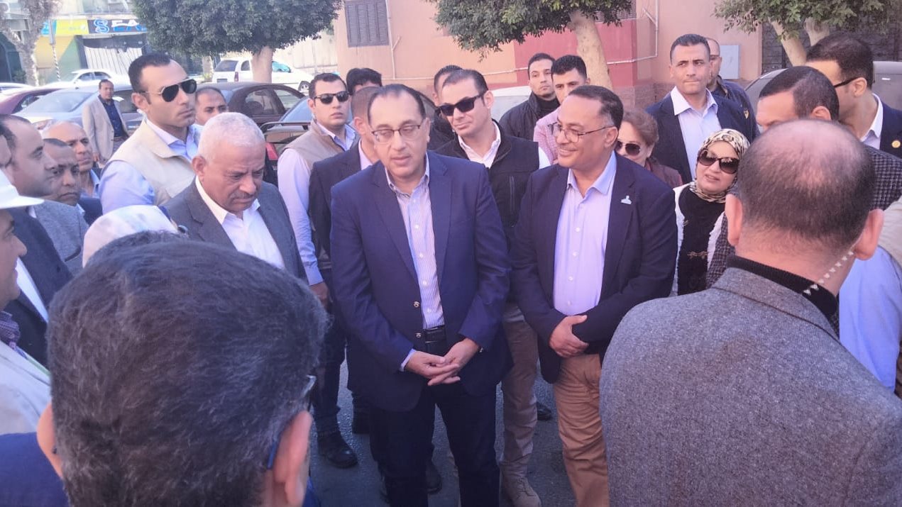 مصطفى مدبولي رئيس الوزراء في السويس