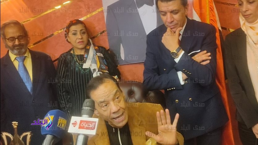 حلمي بكر