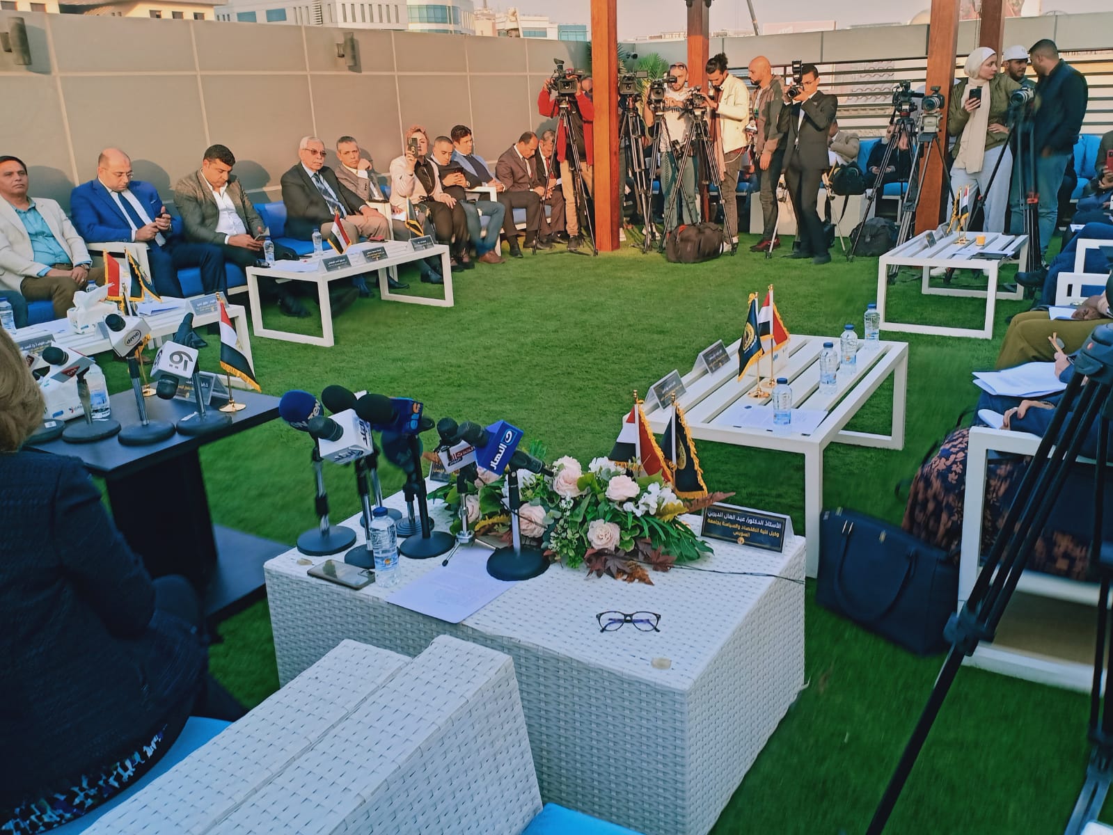 76eae893-fb94-42e9-b042-ca4a0ddccf20