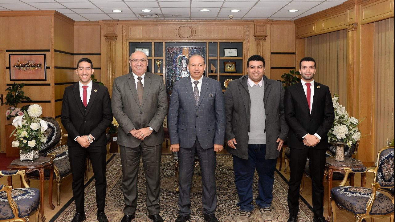 صورة من الحدث
