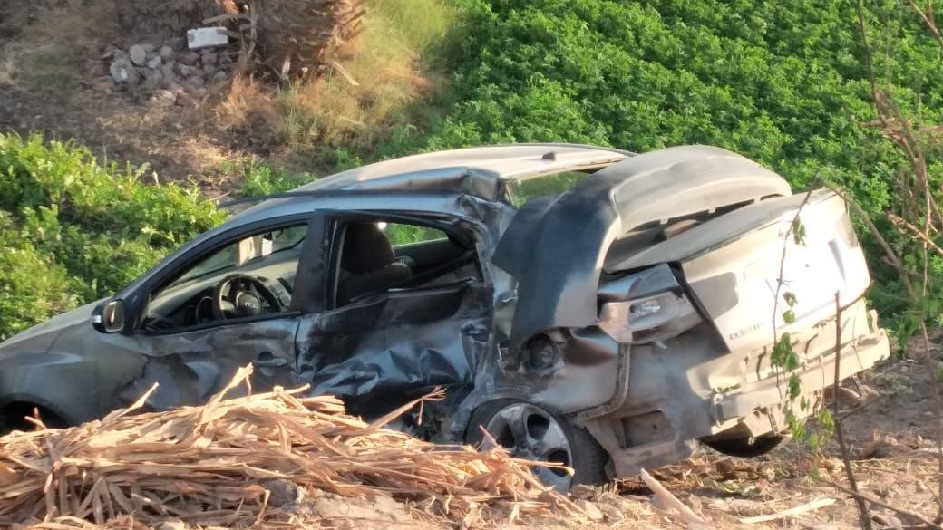 صور من الحادث بطريق أسيوط الزراعي 