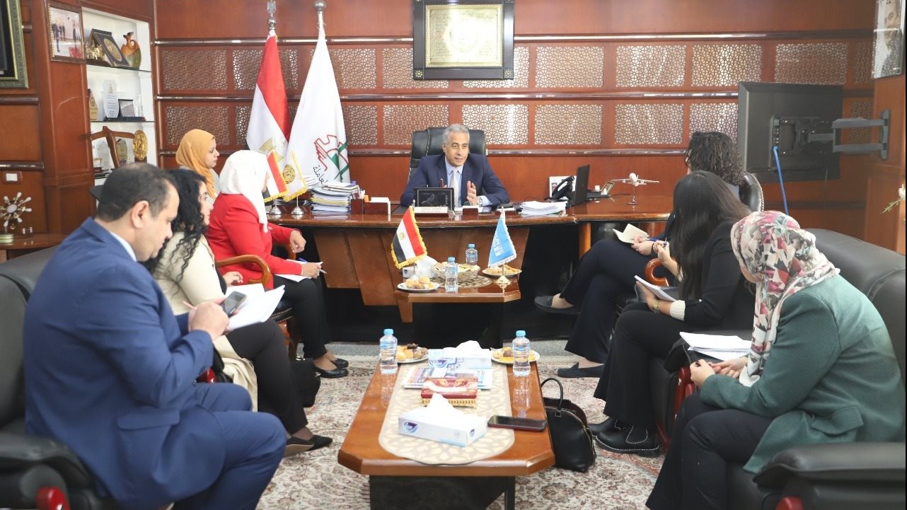 وزير القوى العاملة