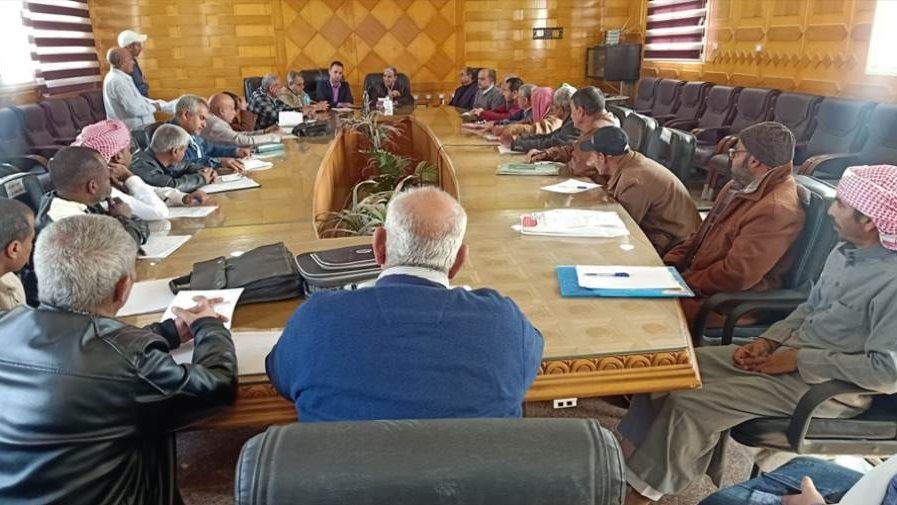 اجتماع رئيس مدينة الحسنة مع رؤساء القري