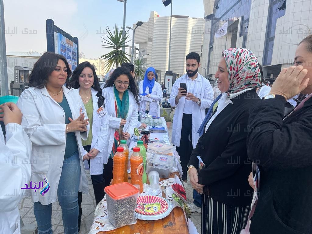 كلية الصيدلة جامعة عين شمس 