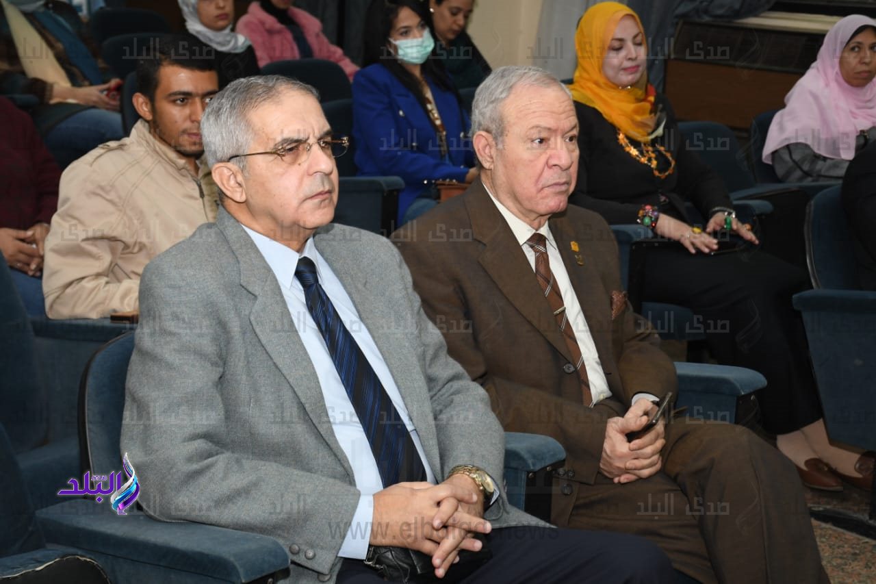 أولى ورش عمل مركز بحوث الشرق الأوسط