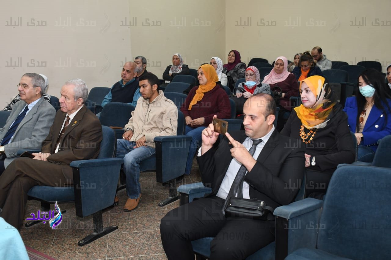 أولى ورش عمل مركز بحوث الشرق الأوسط