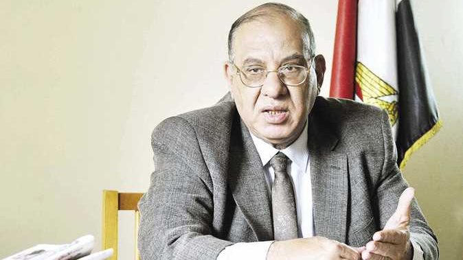 الدكتور طلعت عبد القوى عضو لجنة الصحة بمجلس النواب