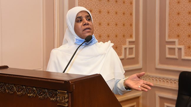  نفيسة محمود هاشم، وكيل أول وزارة الإسكان