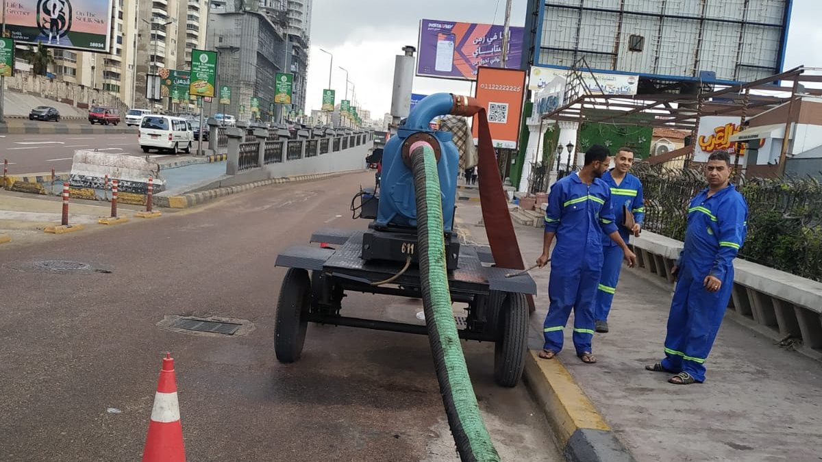 سقوط أمطار خفيفة ببعض مناطق الإسكندرية