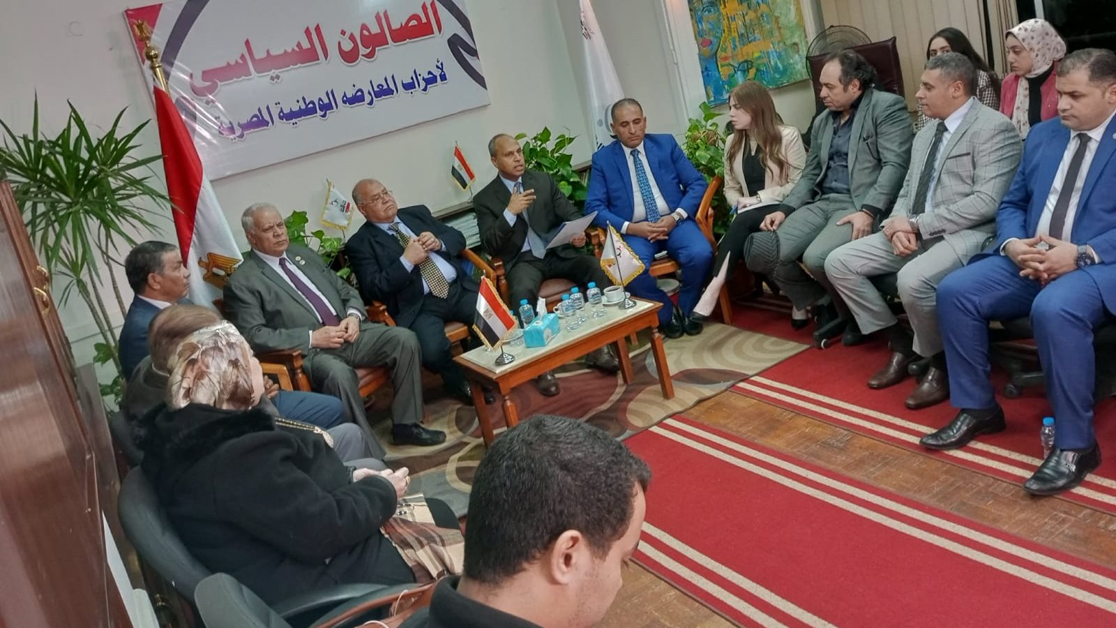 جانب من الصالون 