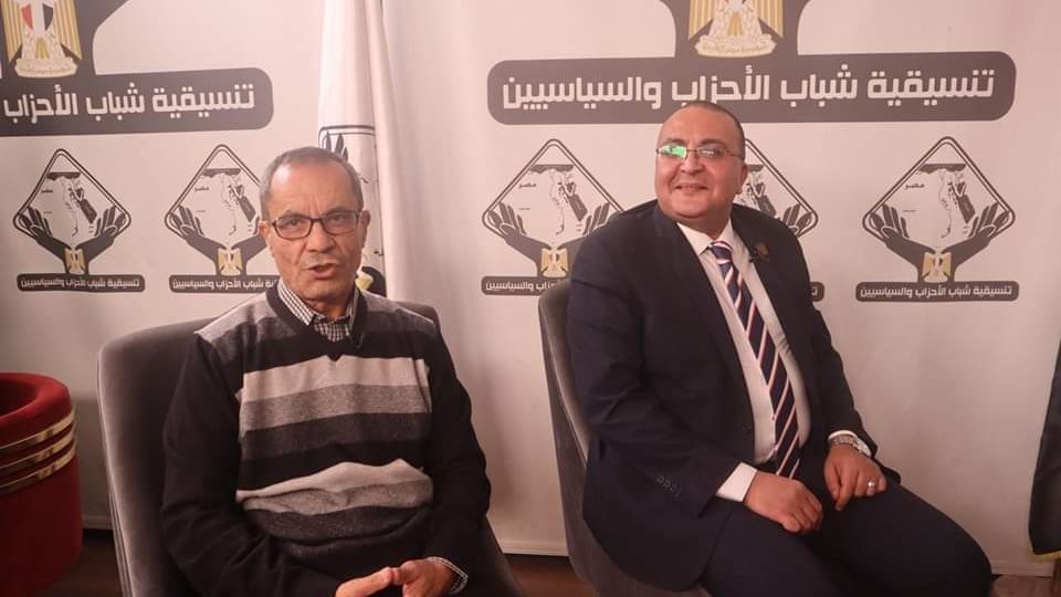 جانب من الصالون  جانب من الصالون