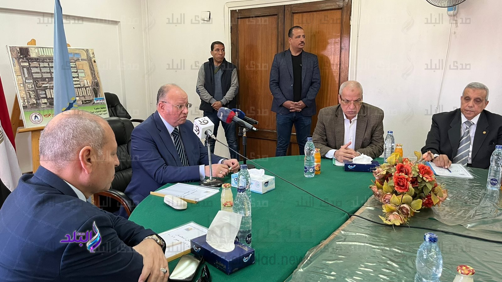 محافظ القاهرة خلال الجولة