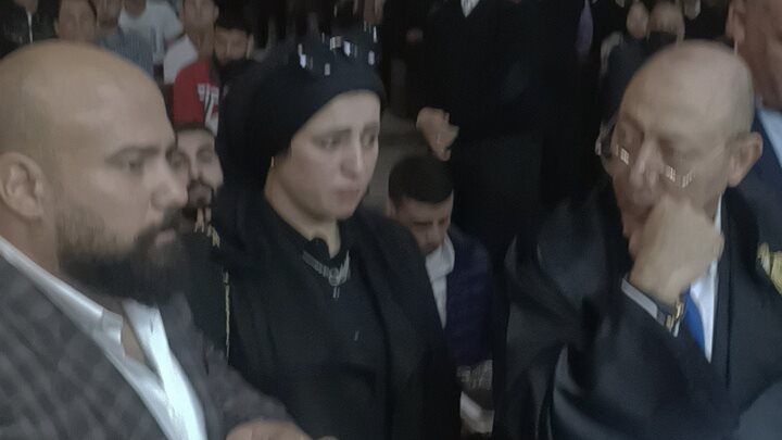 أسرة الضحية 