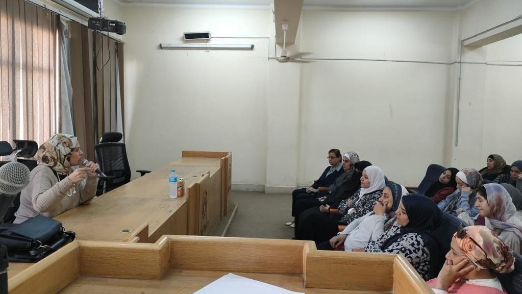 كلية الصيدلة جامعة حلوان