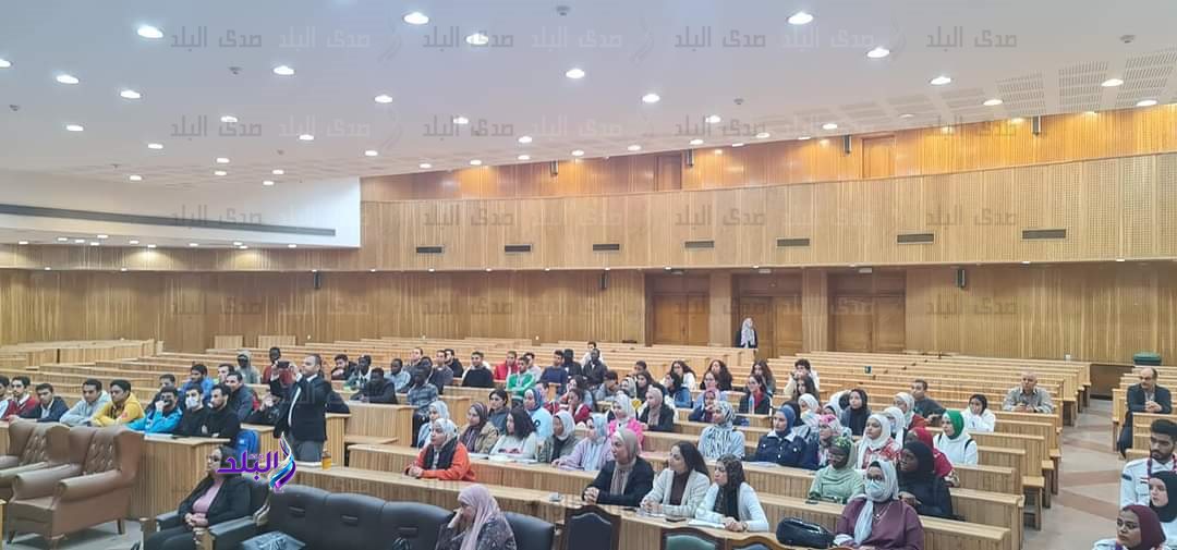 كلية الحقوق جامعة عين شمس