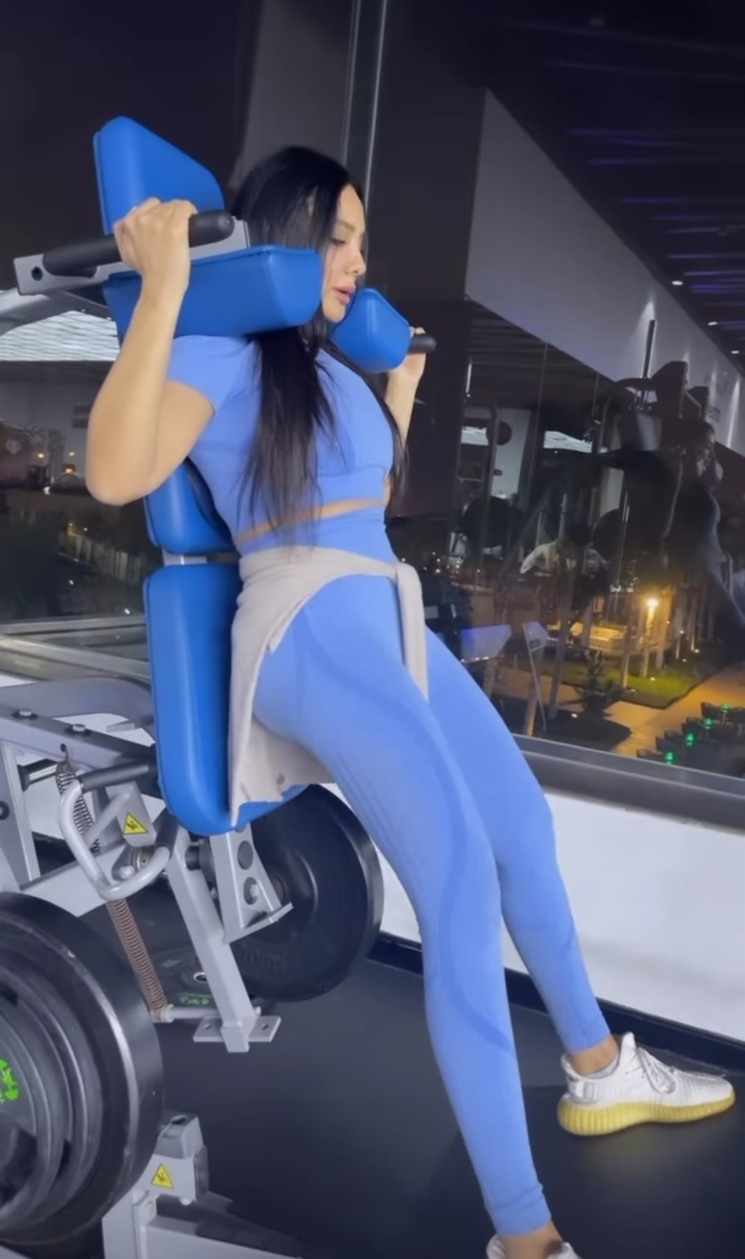 IMG_٢٠٢٢١٢٢٢_٠٤٢٦٢٩