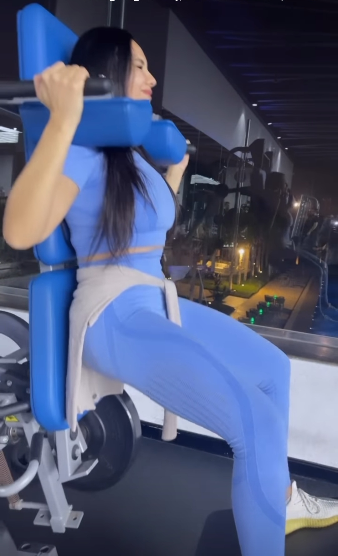 IMG_٢٠٢٢١٢٢٢_٠٤٢٥٥٠