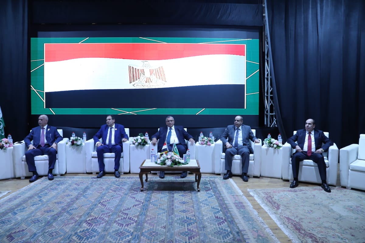 b9a9211b-ed77-4348-b6e7-e4d6b8eec1a3