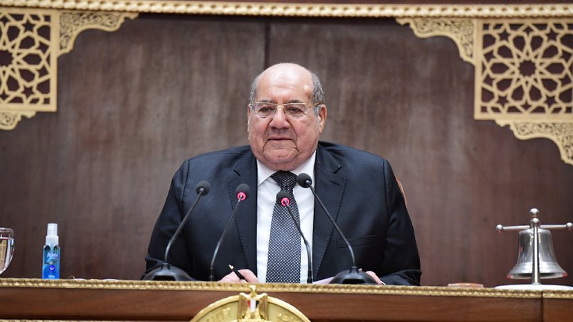 المستشار عبد الوهاب عبد الرازق ، رئيس مجلس الشيوخ
