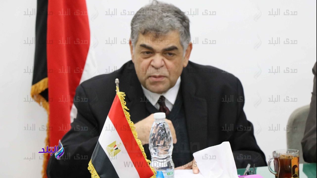 الدكتور أشرف حاتم