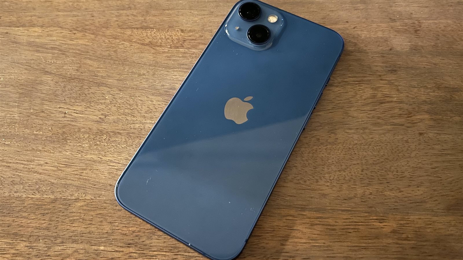 iPhone 13