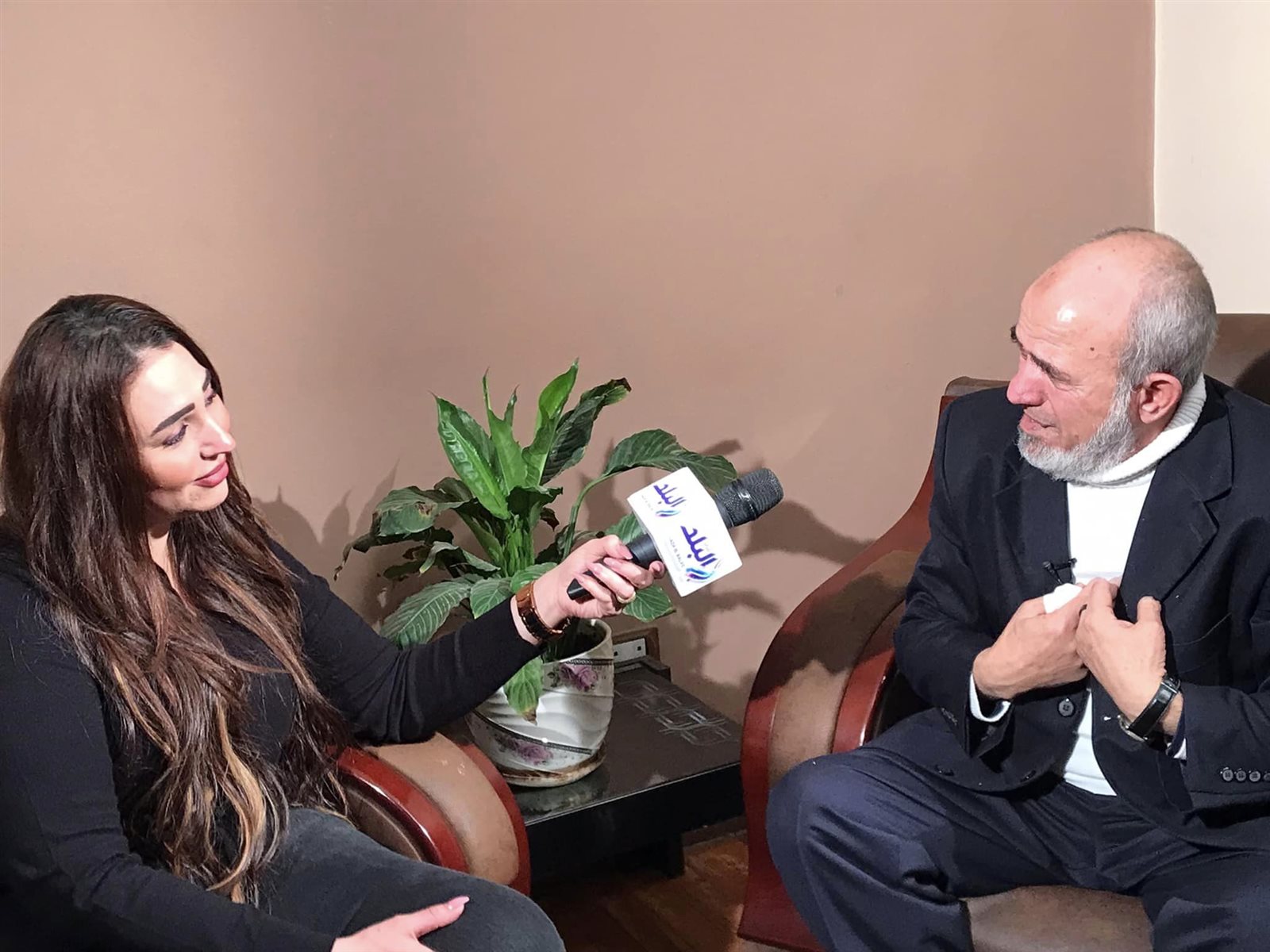 محمد صادق، والذي قام أولاده  بطرده في الشارع 