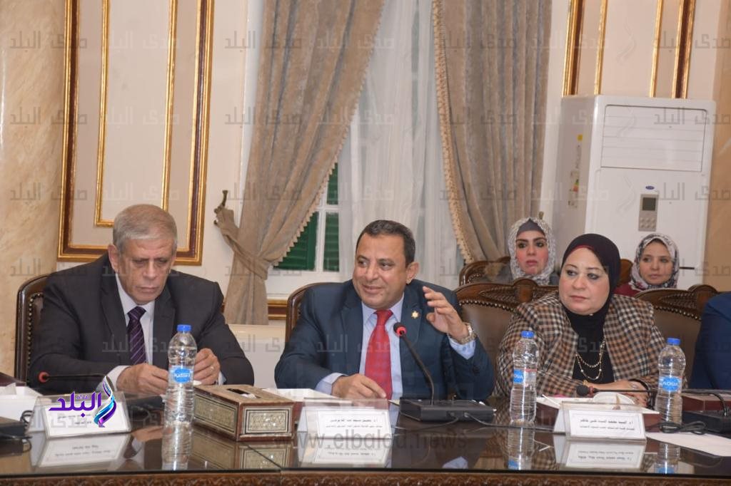 جامعة القاهرة