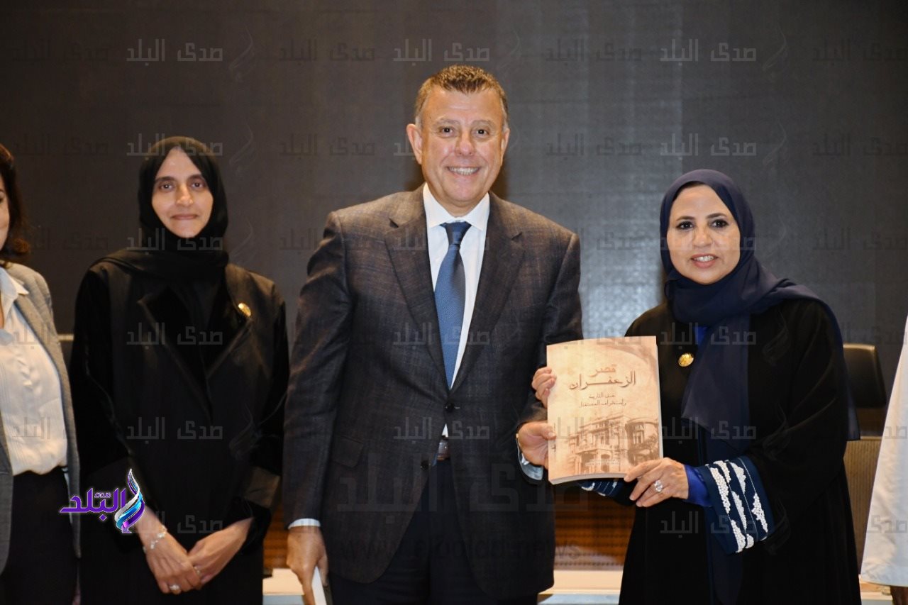 استقبال رئيس جامعة عين شمس لوفد جائزة خليفة التربوية