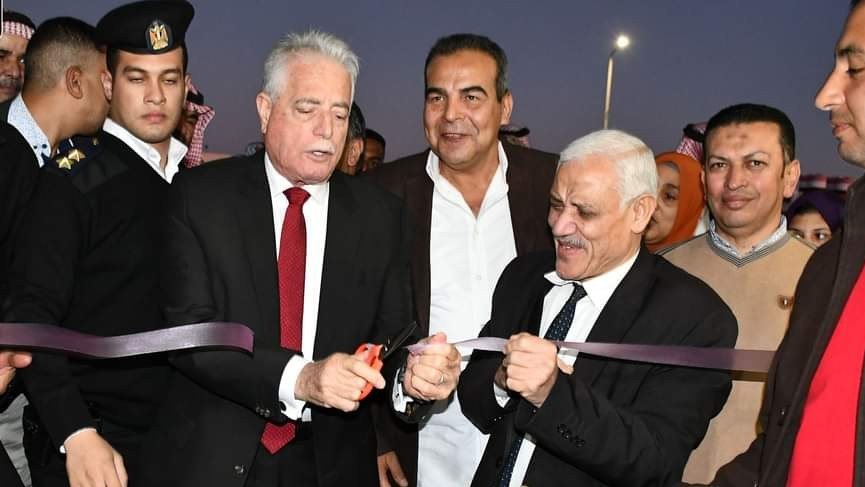 فودة يفتتح معرض دهب 