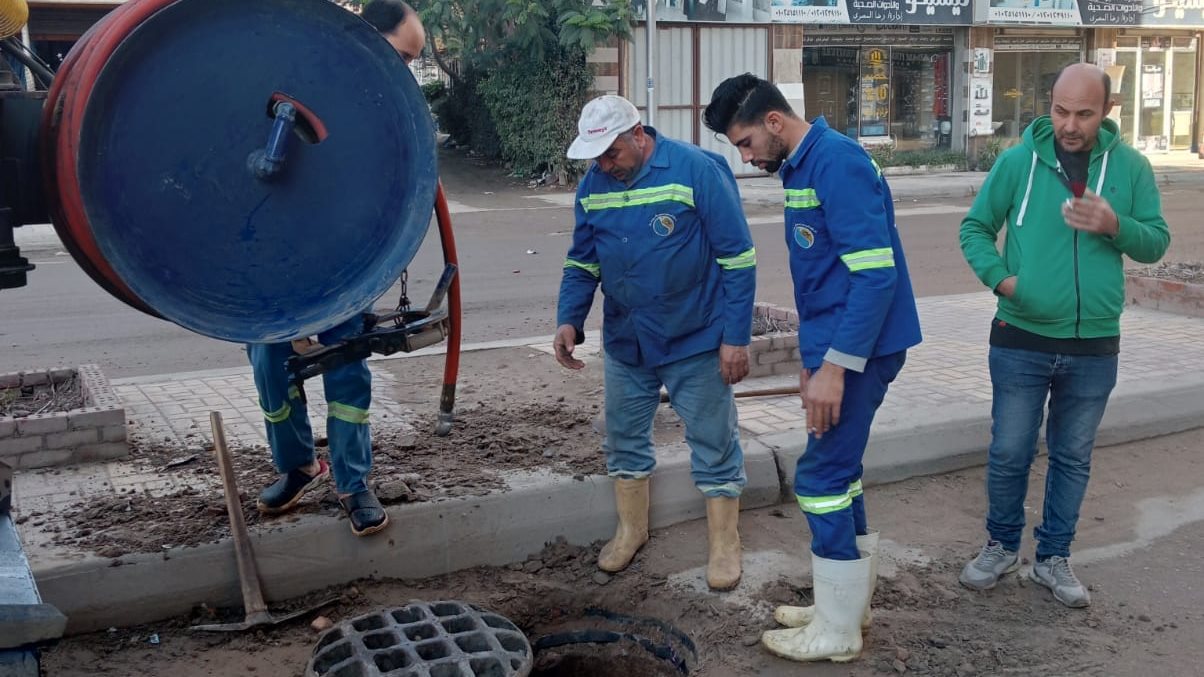 تنظيف الشنايش بكورنيش الإسكندرية 