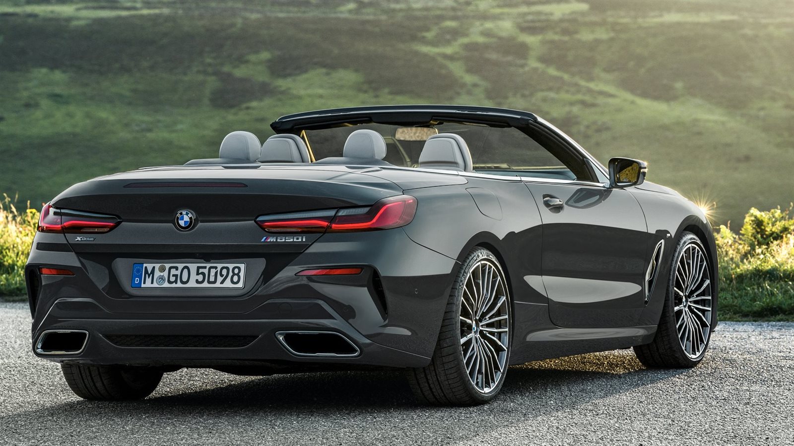 BMW 8 SERIES موديل 2023 