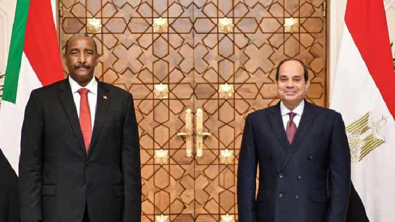 الرئيس عبد الفتاح السيسي والفريق أول عبد الفتاح برهان