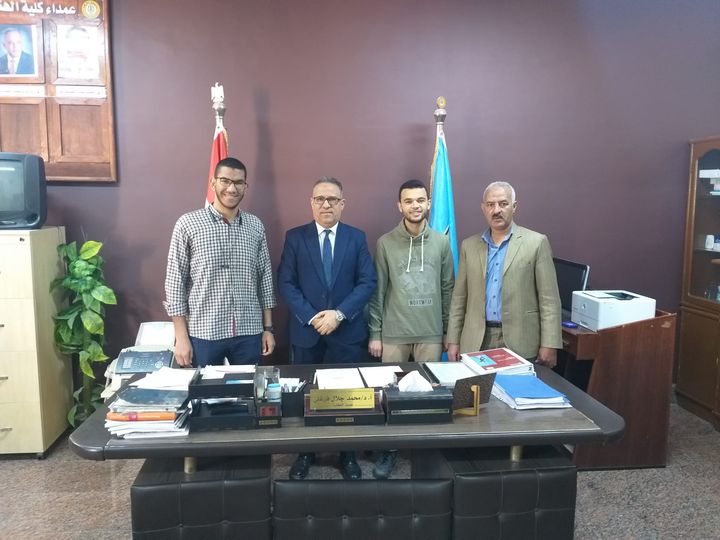 هندسة الأزهر تكرم الفائزين