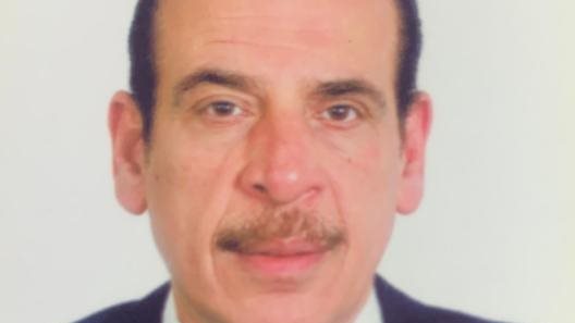 الدكتور عمرو قنديل