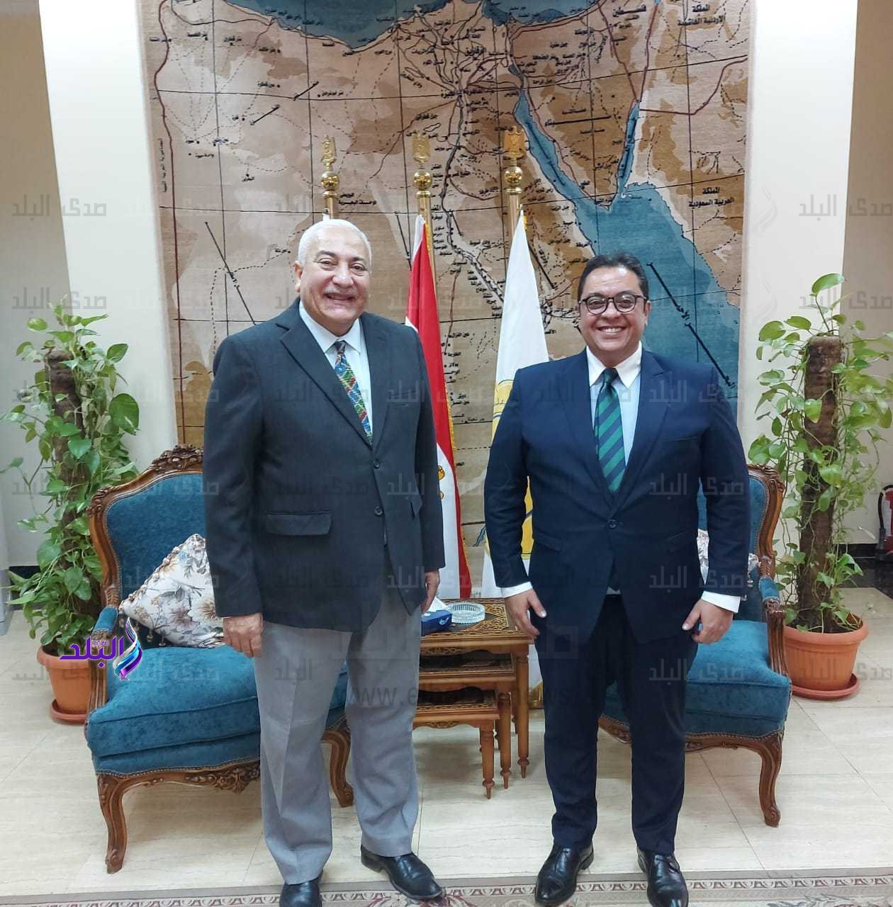 معهد إعداد القادة