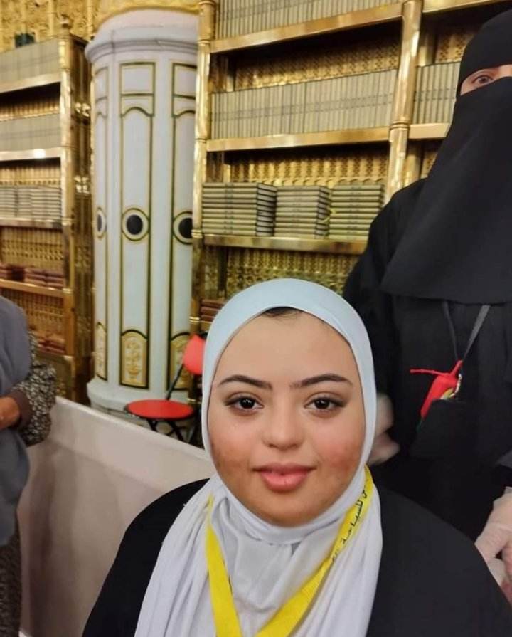 سما رامى فى المسجد النبوي