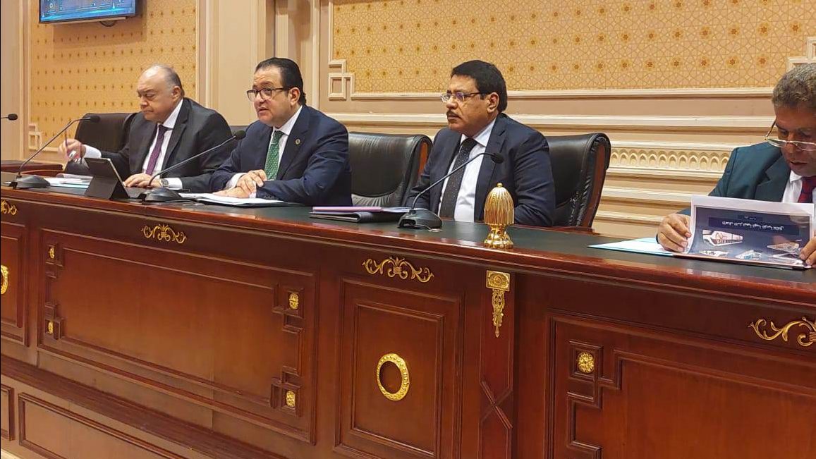 إجتماع لجنة النقل والمواصلات بمجلس النواب
