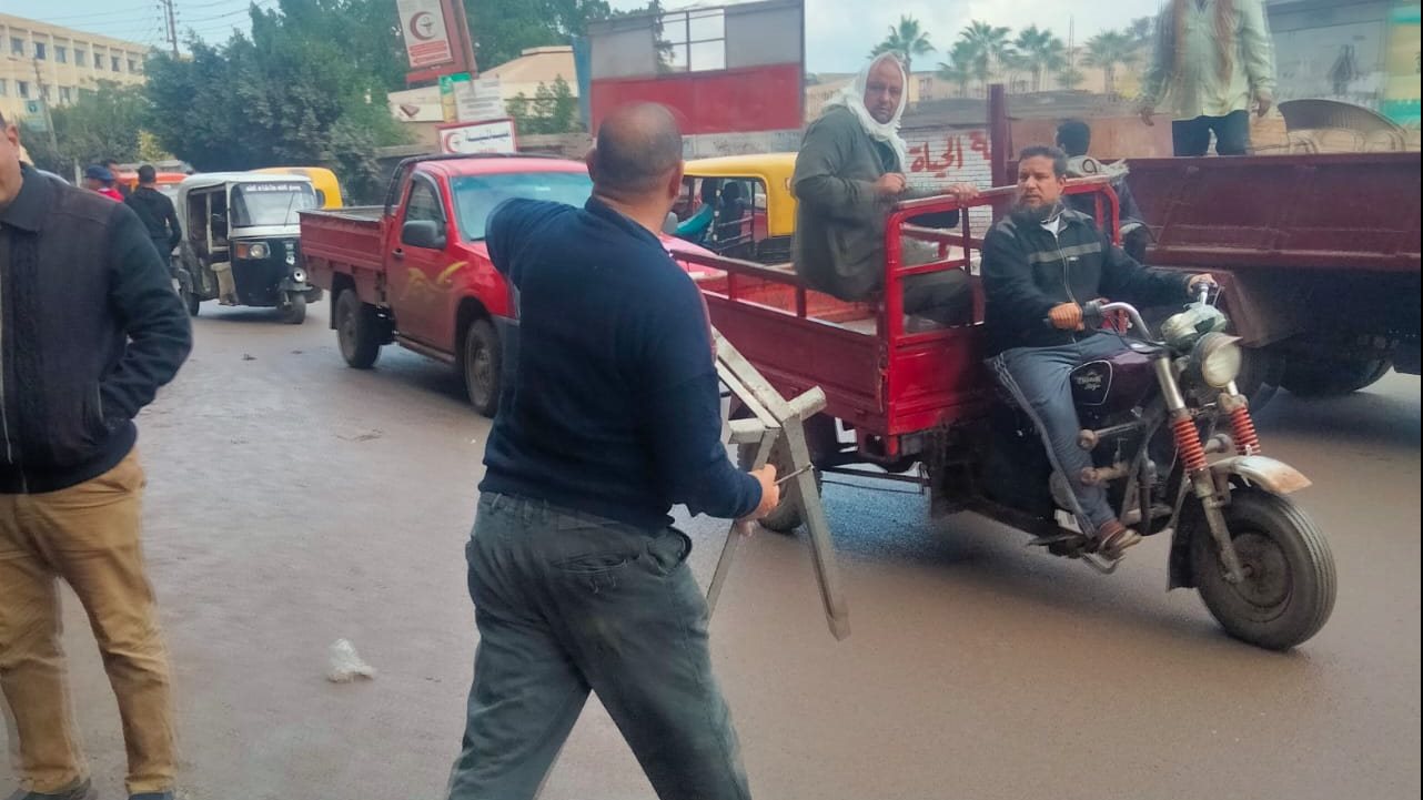  حملة مكبرة لرفع الإشغالات بالبحيرة