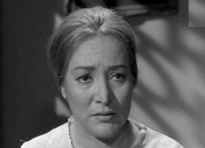 علية عبد المنعم