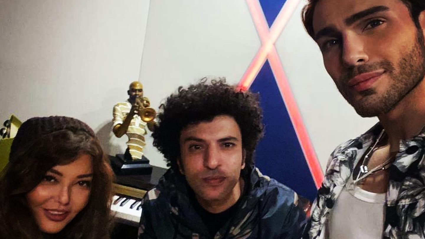 فريق عمل الاغنية