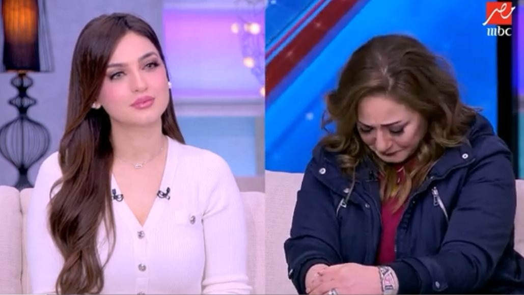 الفنانة عنبر وياسمين عز 