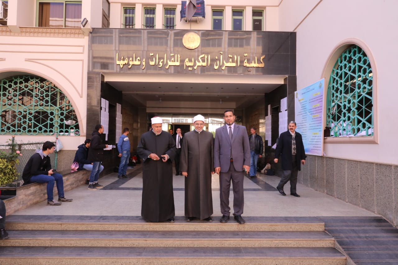 الدكتور سلامة داود