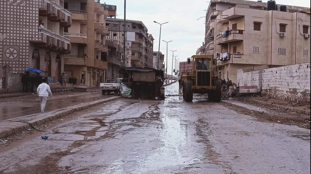 هطول أمطار علي مدينة العريش صباحا 