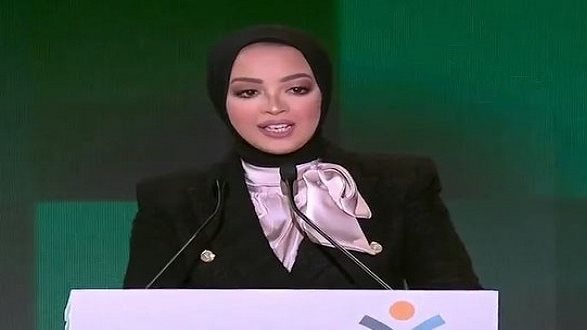 مريم حسن الفائزة بمسابقة الدوم